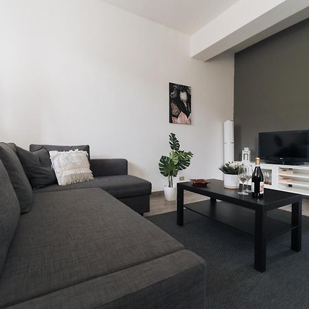 Grey'S Apartment Katania Zewnętrze zdjęcie